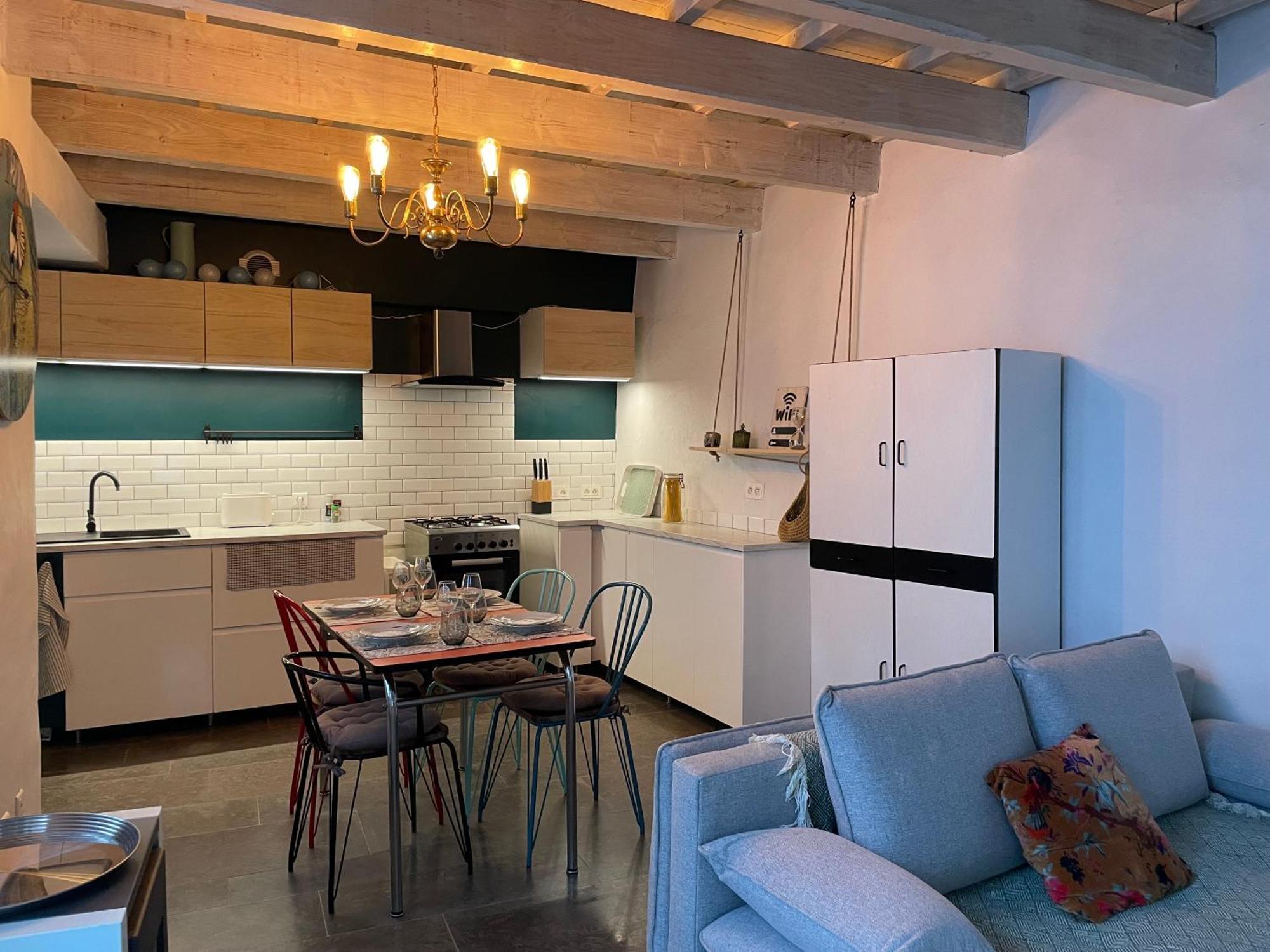Charmante Maison De Village Collias Zewnętrze zdjęcie